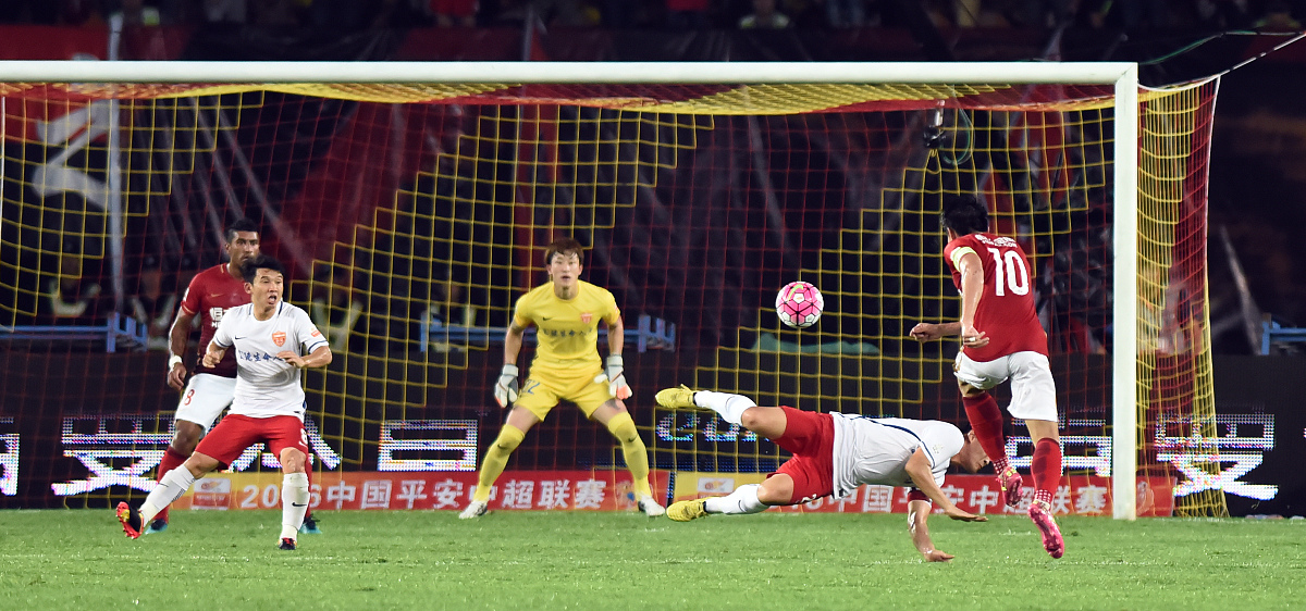 多米登录-卡利亚里球队